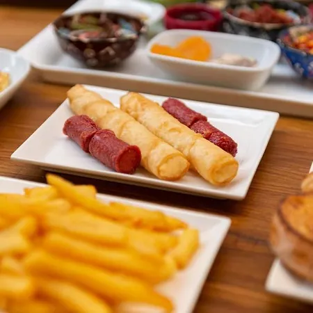 Violette Mansion Oldcity Apart Otel 4*