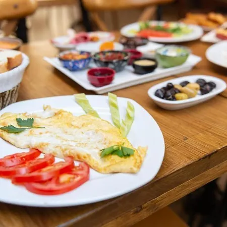 Violette Mansion Oldcity 4*